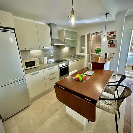 Central 7 By Homing Apartment